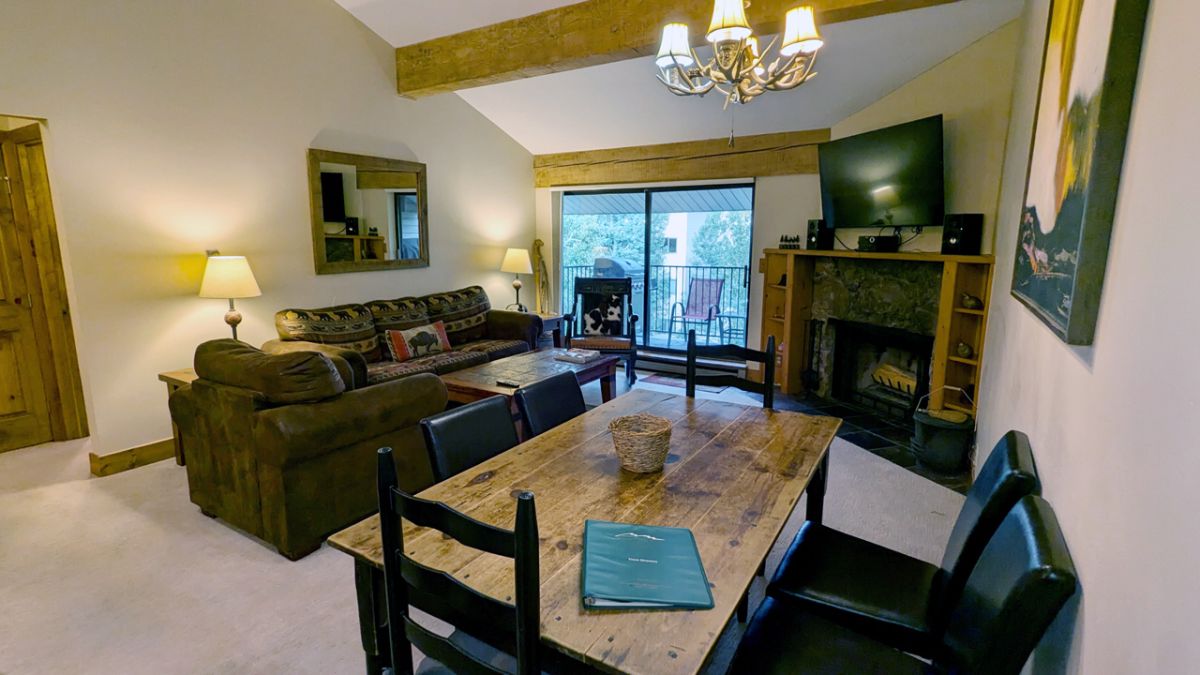 Beaver Creek West Condominiums	 - Condo O-4: Deluxe 2-bedroom/2-bath image 0